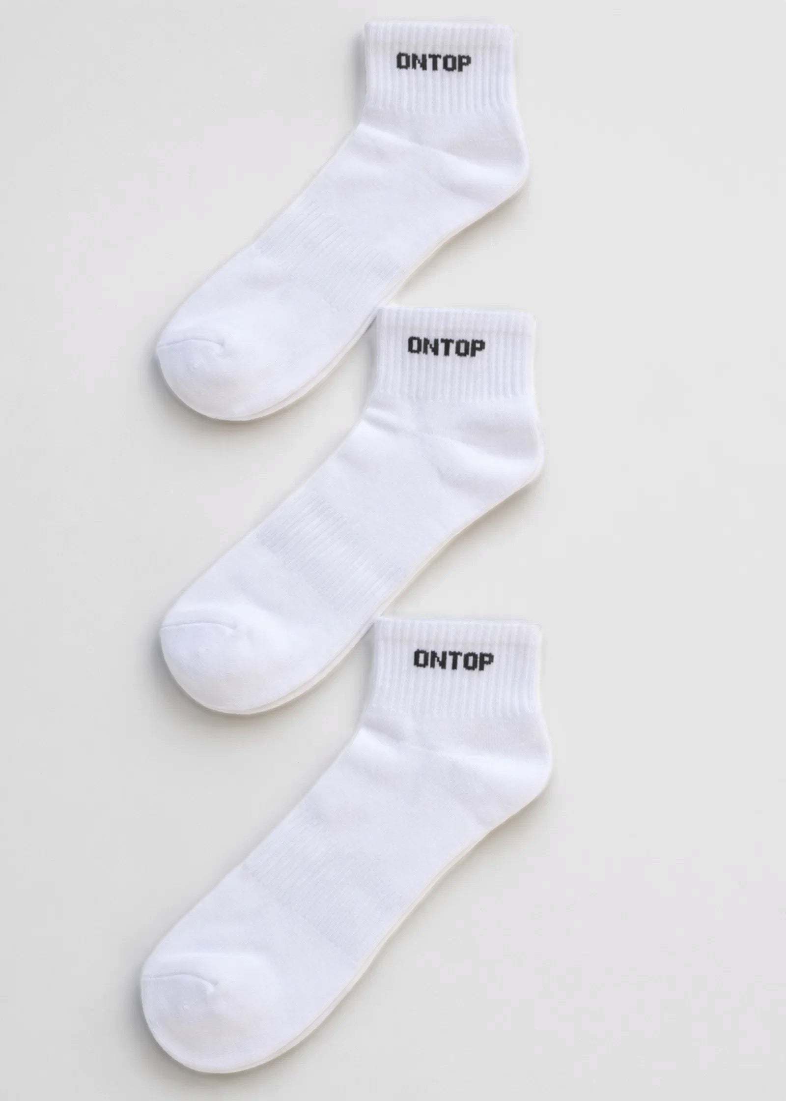 704 - Performance Crew Socks - 3 Pack