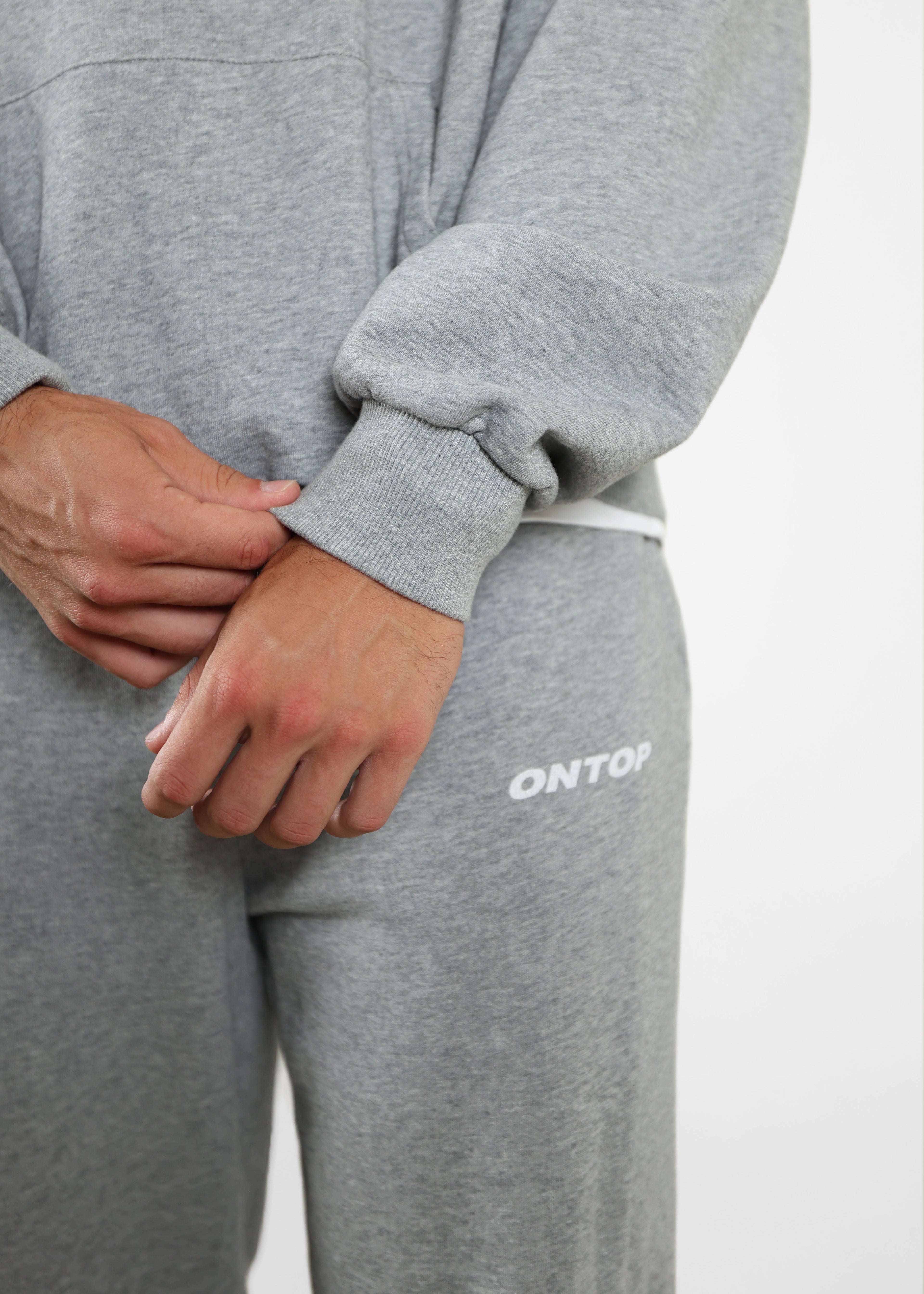 401 - Move Sweats