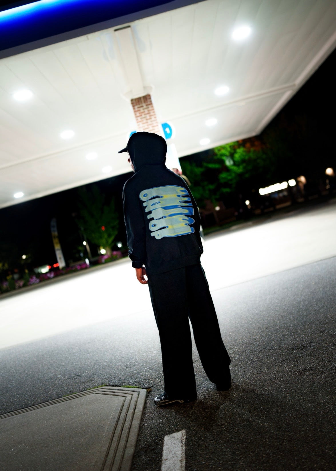604 - Liquid Motion Hoodie